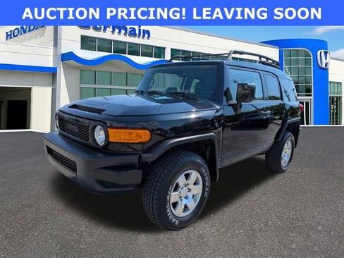 Used 2010 Toyota FJ Cruiser 4WD image 1
