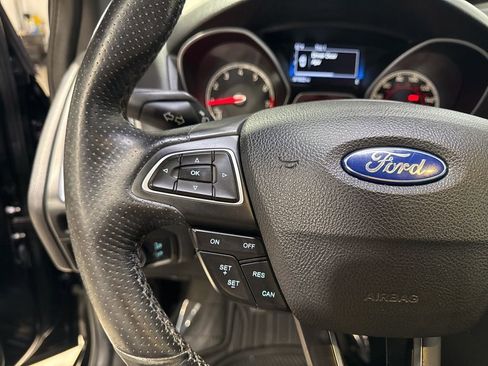 Used 2016 Ford Focus ST image 16