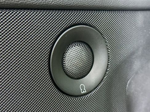 Used 2021 Lincoln Corsair Reserve image 31