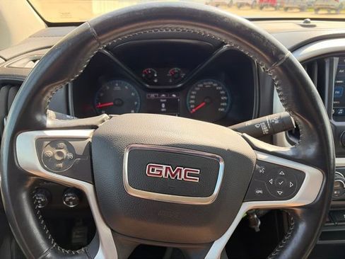 Used 2022 GMC Canyon Elevation AWD/4WD image 9