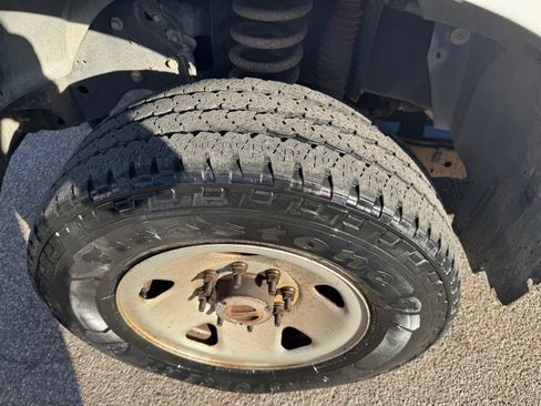 Used 2009 Ford F350 XL image 24