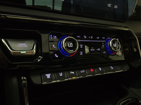 Certified 2024 GMC Sierra 2500 AT4 w/ AT4 Premium Plus Package AWD/4WD image 27