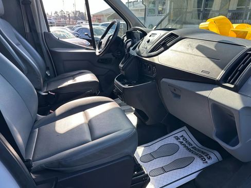 Used 2018 Ford Transit 150 148 Medium Roof image 13