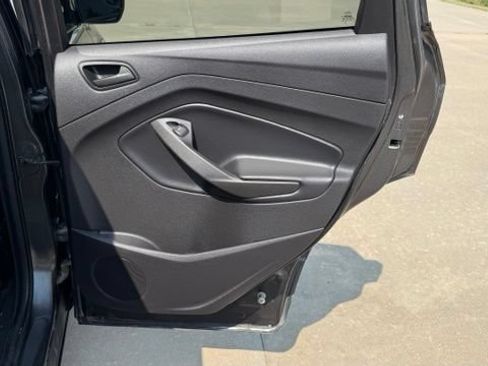 Used 2018 Ford Escape S FWD image 23