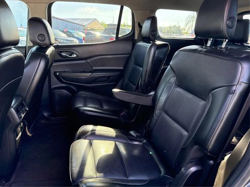 Used 2019 GMC Acadia SLT AWD/4WD image 10