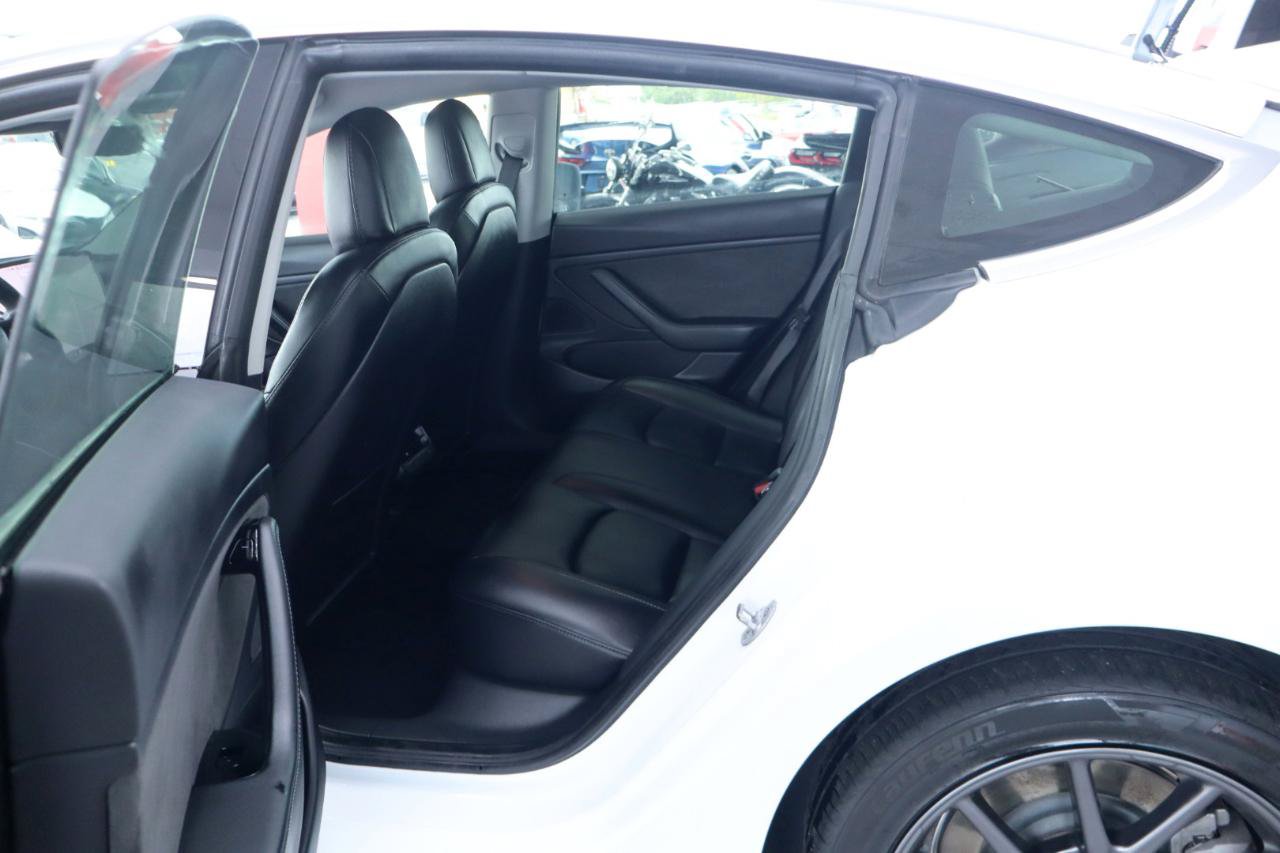 Used 2019 Tesla Model 3 Standard Range Plus RWD image 26