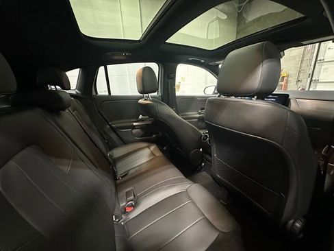 Certified 2022 Mercedes-Benz GLA 250 4MATIC image 15