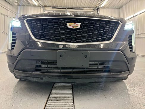 Used 2023 Cadillac XT4 Sport image 8