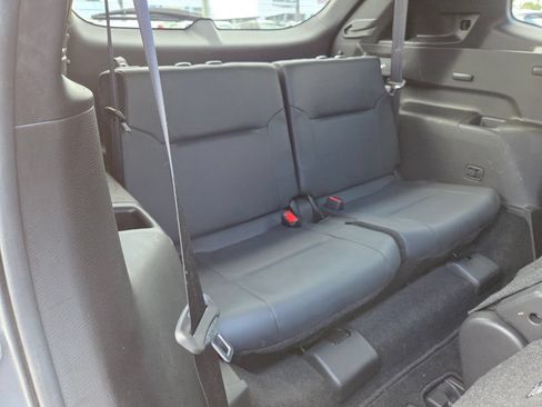 Used 2024 Mitsubishi Outlander SE Black Edition FWD image 20