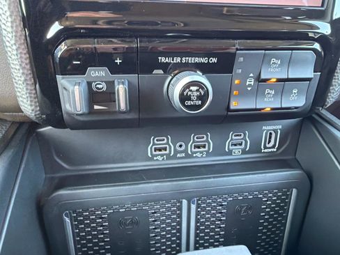 New 2026 RAM 1500 Limited w/ Trailer Tow Group image 37
