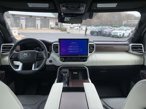 Used 2023 Toyota Sequoia Capstone image 30