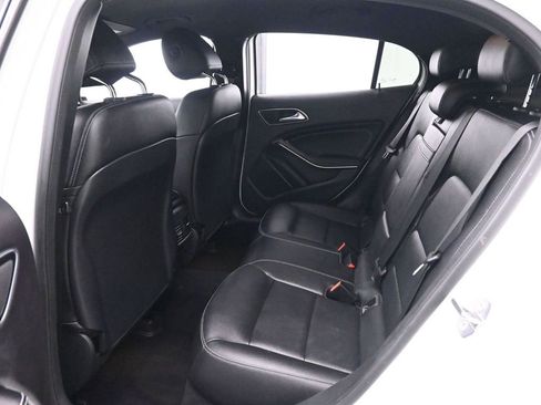 Used 2019 Mercedes-Benz GLA 250 image 15