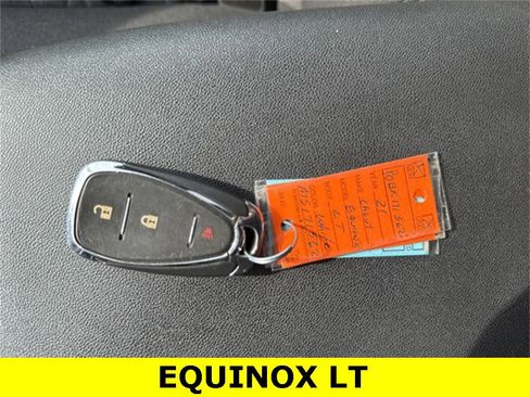 Used 2021 Chevrolet Equinox LT image 6