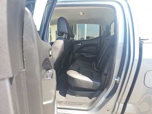 Used 2022 Chevrolet Colorado ZR2 AWD/4WD image 8