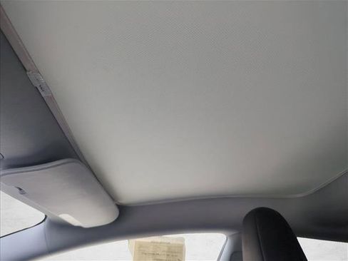 Used 2024 Tesla Model 3 RWD image 12