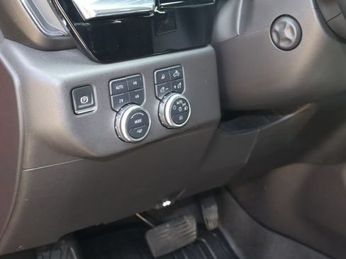 Used 2024 GMC Sierra 1500 SLT AWD/4WD image 24