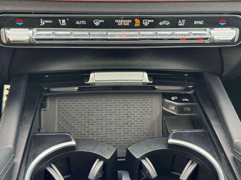 Used 2023 Mercedes-Benz GLS 450 4MATIC image 32