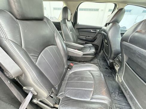 Used 2011 GMC Acadia Denali image 25