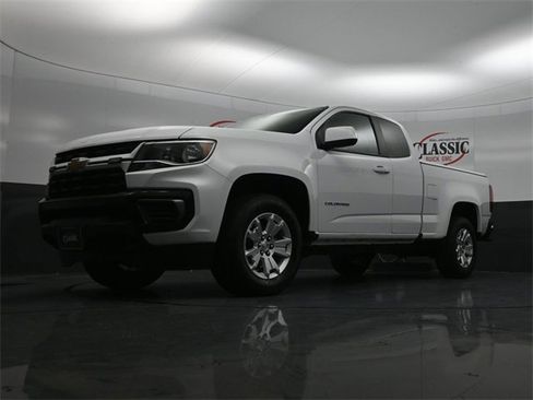 Used 2022 Chevrolet Colorado LT w/ Fleet Safety Package image 25