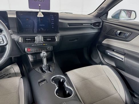 Used 2024 Ford Mustang Coupe image 26