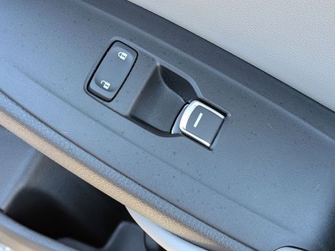 Used 2018 Honda Accord EX-L image 34