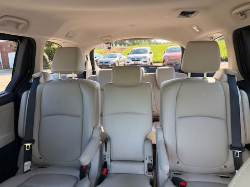 Used 2026 Honda Odyssey EX-L image 31
