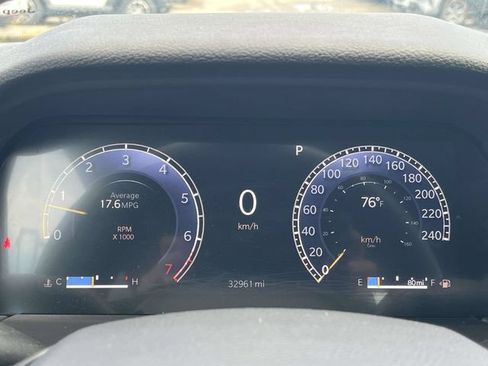 Used 2024 Jeep Grand Cherokee L Altitude AWD/4WD image 36