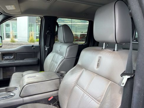 Used 2007 Lincoln Mark LT 4x4 image 10
