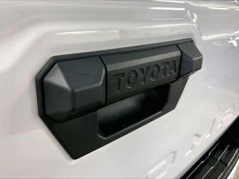 Certified 2024 Toyota Tacoma TRD Sport w/ TRD Sport Upgrade Package image 29