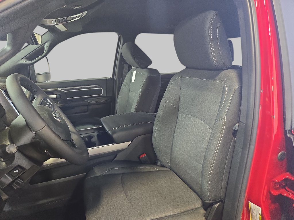 New 2027 RAM 2500 Big Horn AWD/4WD image 17
