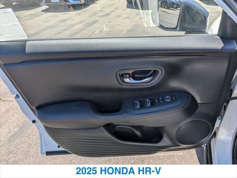 Certified 2025 Honda HR-V Sport image 12