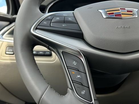 New 2026 Cadillac XT5 Premium Luxury w/ Driver Assist Package AWD/4WD image 41