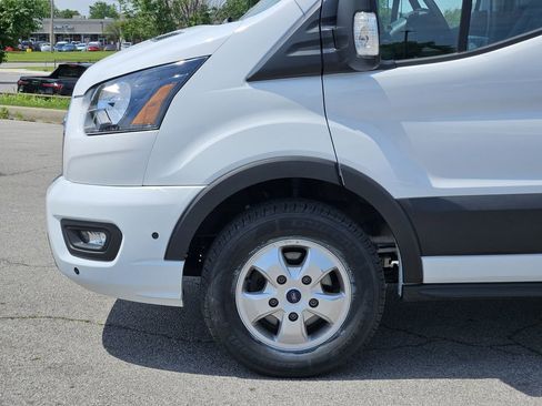 Used 2024 Ford Transit 350 XLT RWD image 6