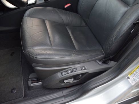 Used 2011 Volvo V50 T5 image 40