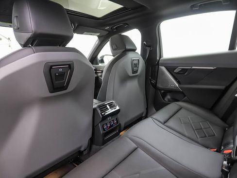 New 2026 BMW 530i xDrive image 21