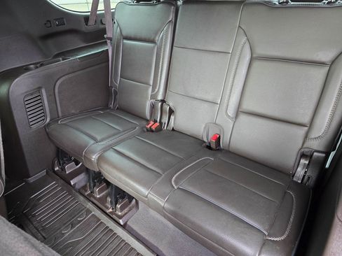 Used 2021 GMC Yukon XL Denali image 36