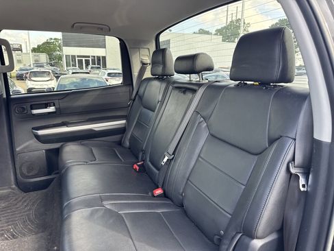 Used 2017 Toyota Tundra Limited image 28