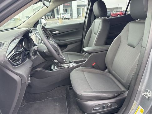 Used 2023 Buick Encore GX Select w/ Sport Touring Package image 13