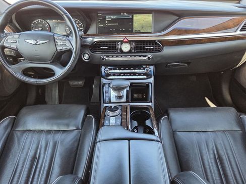 Used 2018 Genesis G90 3.3T Premium image 8