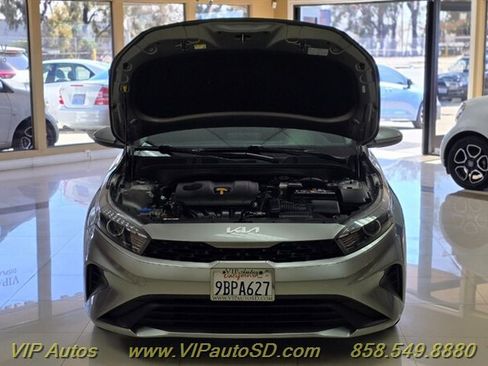 Used 2016 Kia Forte LX FWD image 9