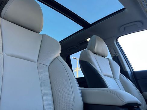 Used 2021 Subaru Ascent Limited w/ Technology Package image 17