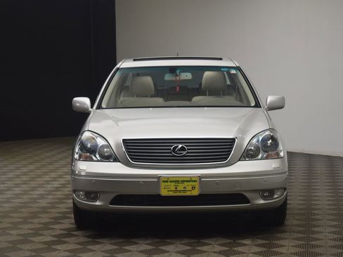Used 2003 Lexus LS 430 RWD image 18
