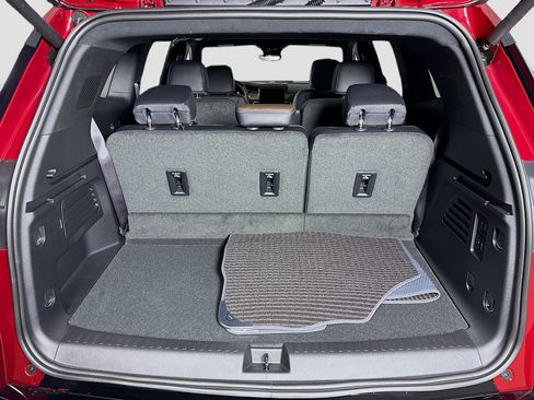 New 2026 GMC Acadia Denali Ultimate AWD/4WD image 27