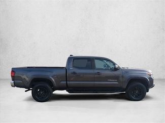 Used 2019 Toyota Tacoma SR5 video 4