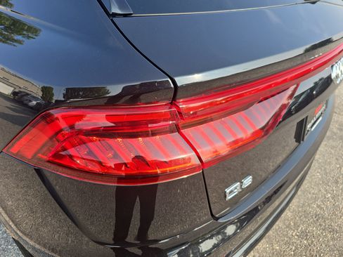 Used 2019 Audi Q8 Premium Plus w/ Premium Plus AWD/4WD image 31