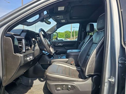 Used 2025 GMC Sierra 2500 AT4X w/ AT4X AEV Edition AWD/4WD image 22
