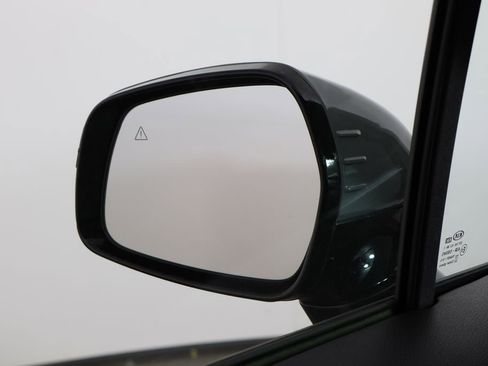 Used 2022 Kia Carnival SX Prestige image 45