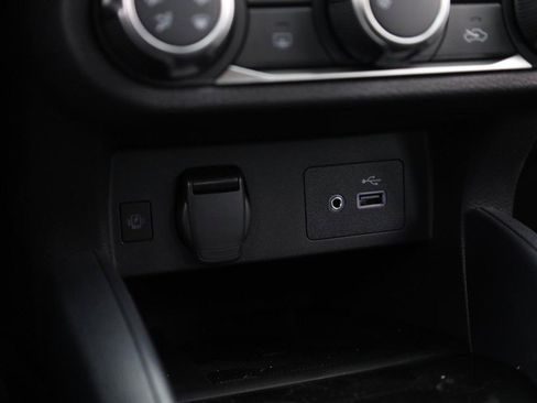 New 2025 Nissan Versa SV w/ Trunk Package image 14