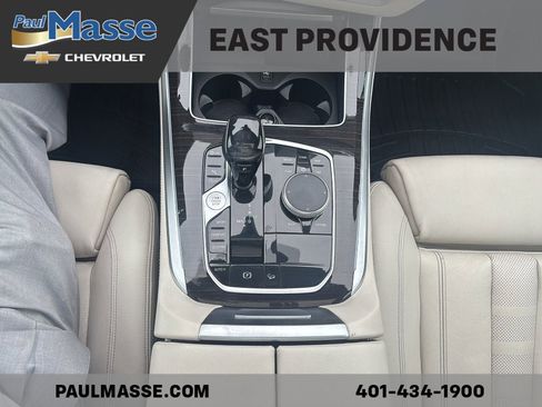 Used 2019 BMW X5 xDrive40i w/ Convenience Package AWD/4WD image 16