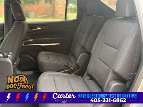 New 2026 Chevrolet Traverse LT w/ Sun and Wheel Package FWD image 21